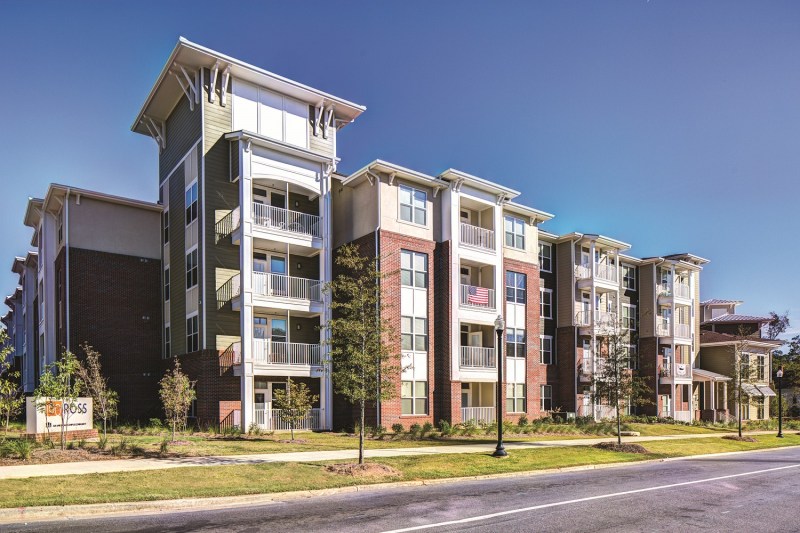 Auburn 160 near Auburn University, developed by the American Campus Communities, is a luxury apartment that&nbsp;attracts student renters with suite-style units and desirable amenities.&nbsp;