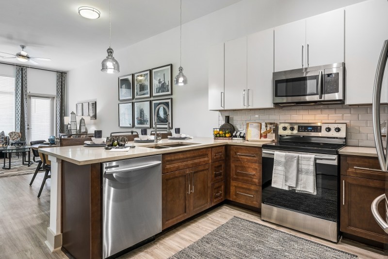 Cortland Vesta features 318 one- and two-bedroom luxury apartments in Birmingham, Alabama.