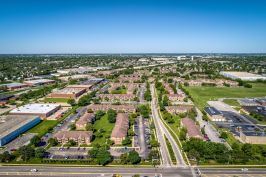 Turner Impact Capital is preserving the affordability at the 1,155-unit Ellyn Crossing Apartments, the firm's largest acquisition to date, in Glendale Heights, Illinois.