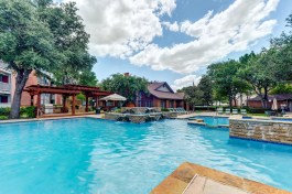 S2 Capital has acquired 14 multifamily assets in the Dallas-Fort Worth and Houston metros, including the 532-unit Lincoln Crossing in Dallas.