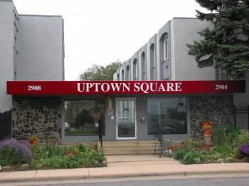 The Minneapolis apartment Apartment is 750 sq. feet and offers new maple flooring.