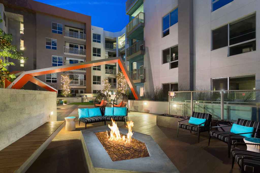 AVA Little Tokyo / AvalonBay Communities, Inc.
