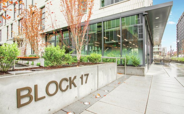 2016 MFE AwardsEditors' Choice WinnerHigh-Rise, GrandBlock 17Wood Partners