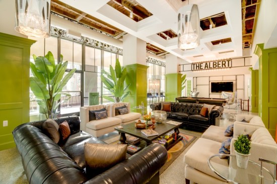 The Griswold building in Detroit has been converted from Sec. 8 housing to 127 market-rate apartments as part of a Motor City multifamily renaissance being led by Broder & Sachse.