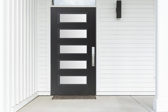 The one-piece, screwless door frame system reduces installation time with no frame plugs necessary.